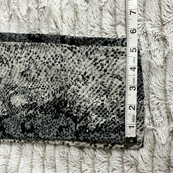 𝅺W118 by Walter Baker Drawstring Python Design Relax Fit Straight leg Pant Sz S - Picture 12 of 12